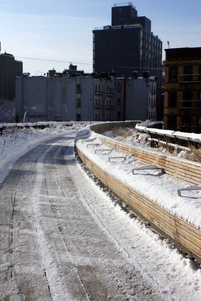 The Radial Bench, February 2014. Photo: Annik LaFarge, author of On the High Line